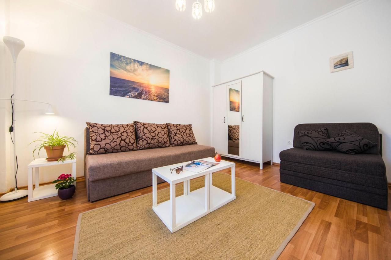 Apartament Odrina