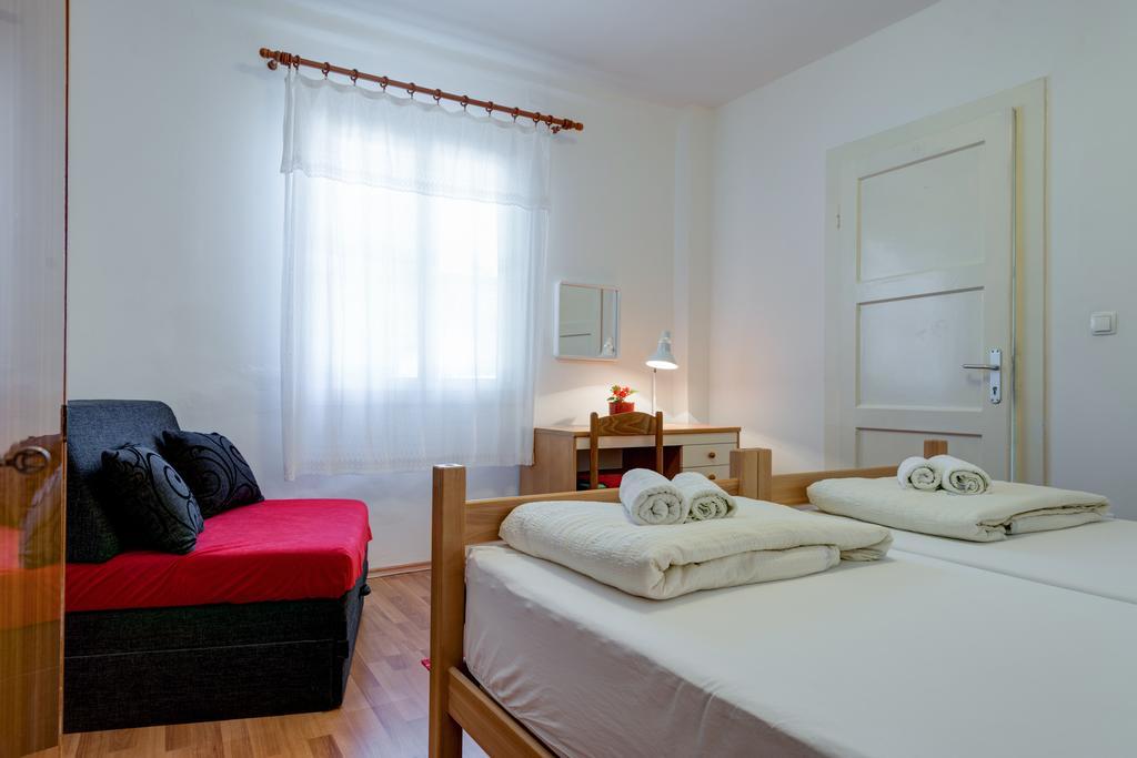 Apartament Odrina